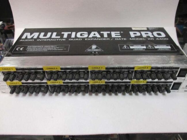 behringer xr4400 multigate pro