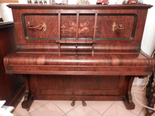 vendo pianoforte verticale