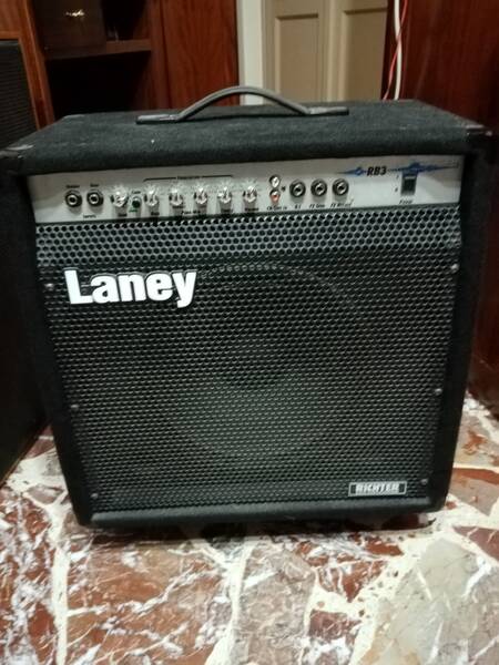 amplificatore laney