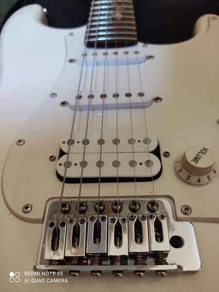 fender stratocaster style