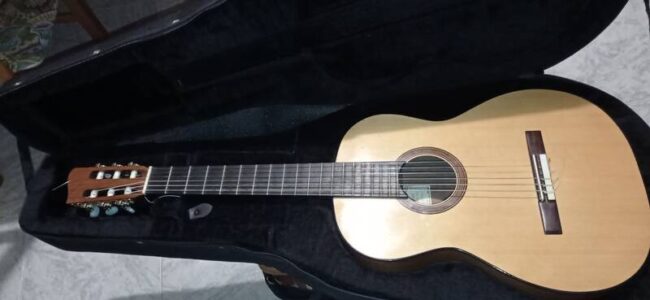 chitarra classica giussani