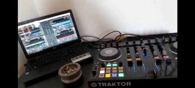 traktor s4 mk2