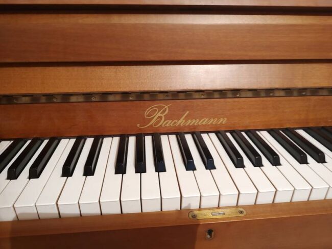 vendo pianoforte in frassino