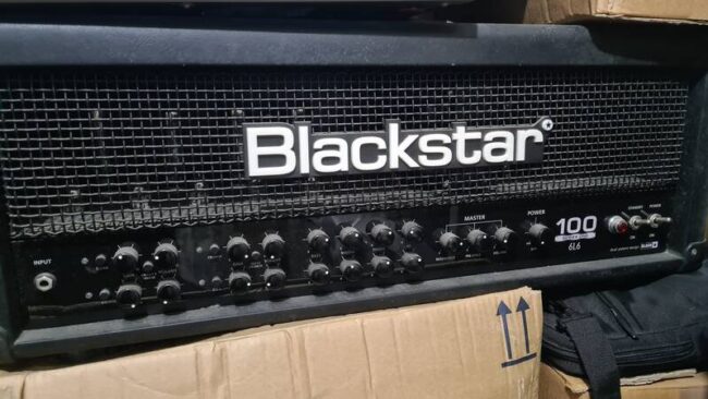 amplificatore testata blackstar 6l6 100watt