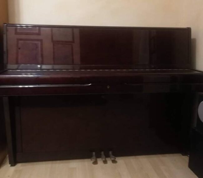 pianoforte verticale atlas na 5c mogano