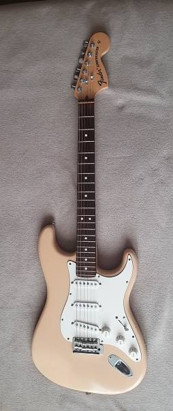 fender stratocaster usa