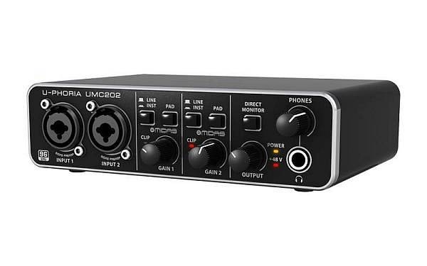 behringer umc202