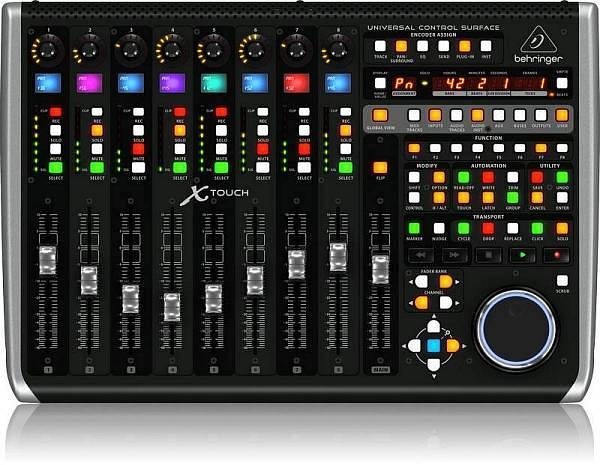 behringer x-touch - controller daw compatibile mackie control