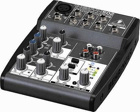 behringer xenyx 502   mixer compatto 1 xlr