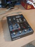 scheda audio alesis multimix 4