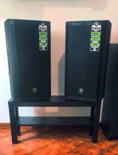 noleggio speaker mackie thrash 212