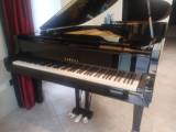 pianoforte-yamaha-c3-con-trasporto-e-panca-inclusi