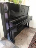 vendo-pianoforte-da-muro-nero