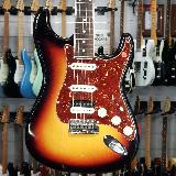 fender - custom shop post modern stratocaster journeyman relic sunburst hss - spedizione gratis