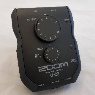 zoom - u22 audio interface